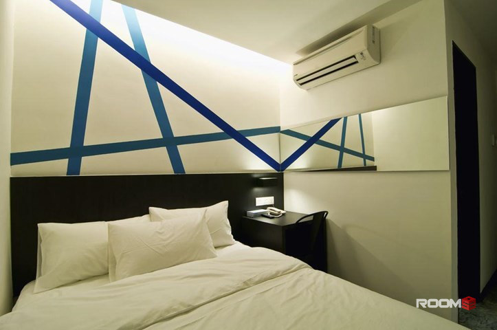 Just a 5-minute walk to Monorail Station！Privacy Room at Bukit Bintang attach Bathroom