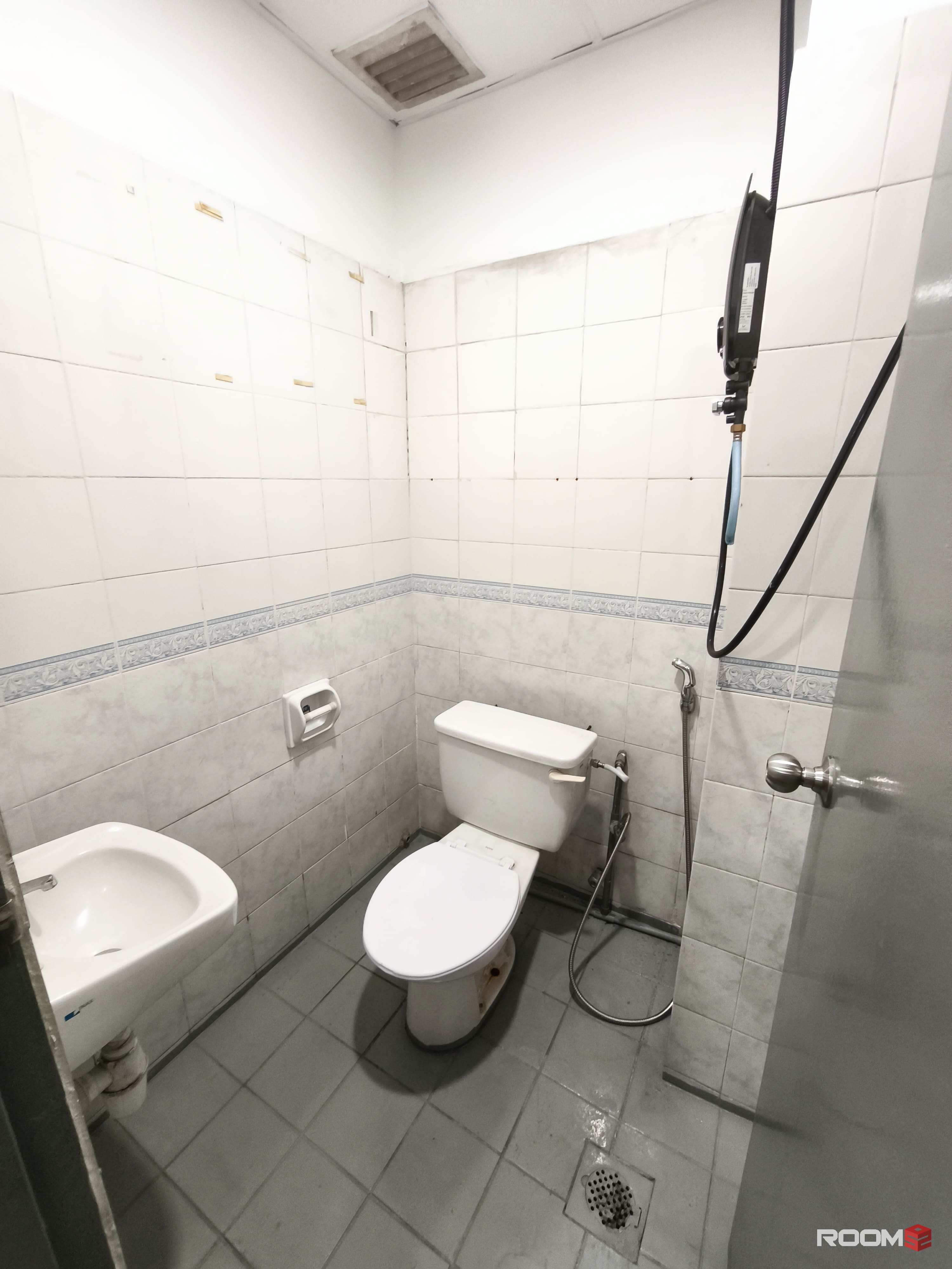 Near MRT Imbi 🚆Single Room + Private Toilet for Rent @ Bukit Bintang