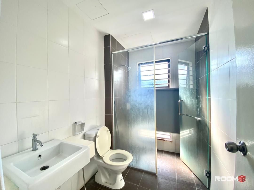 Master Room at Puchong, Selangor, Bilik Sewa Puchong {🔥 👉 MASTER Room 😍} Abdai Height, Bkt Puchong, Kg Meranti, TESCO