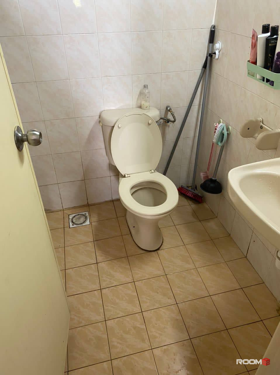 Single Room, Vista Pinggiran, Seri Kembangan
