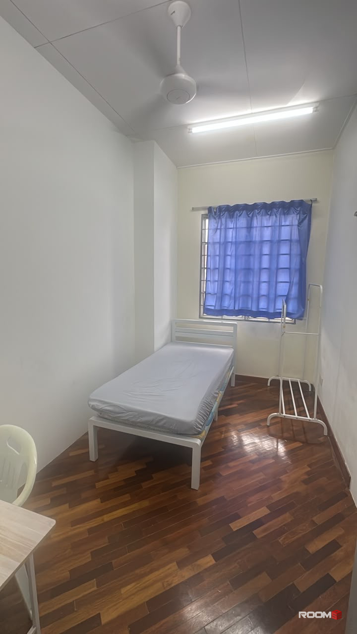 Puchong Single Room With LOW DEPOSIT For Rent