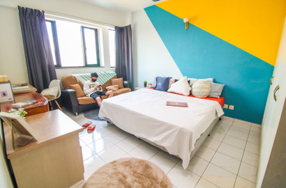 Mall Lover's Dream! 🏬 Furnished room for rent near the shopping hub 🌃 - Convenience at your doorstep! 🚪