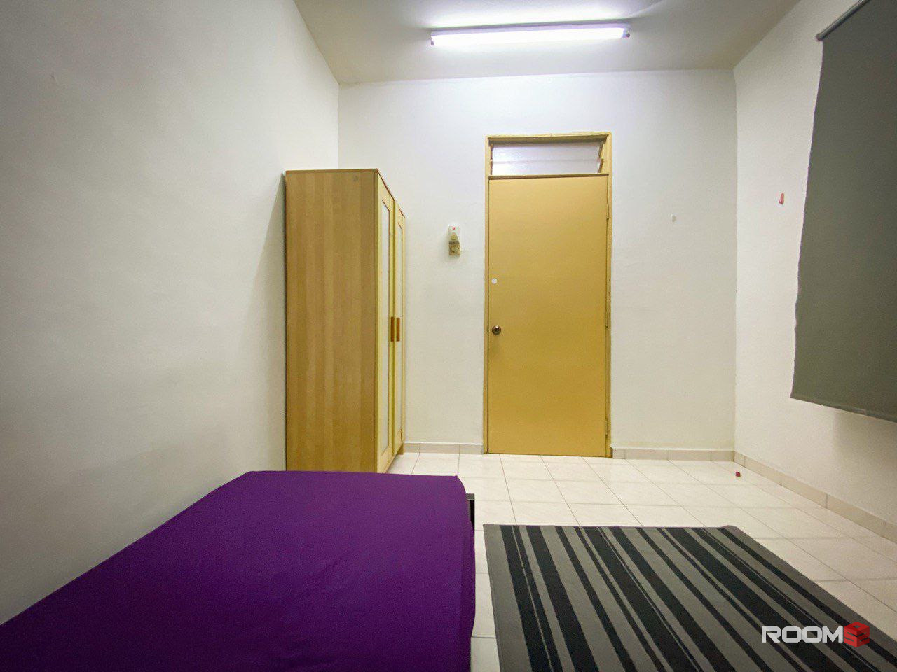 Medium Room, Mentari Court, Blok A