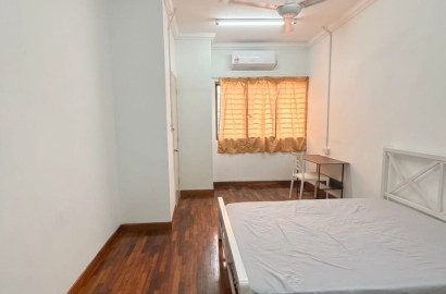 🏡  Medium Room @ Bandar Utama BU6 ❤️ | 🚗 5-6 Mins to 1 Utama Shopping Centre 🛍️🛒