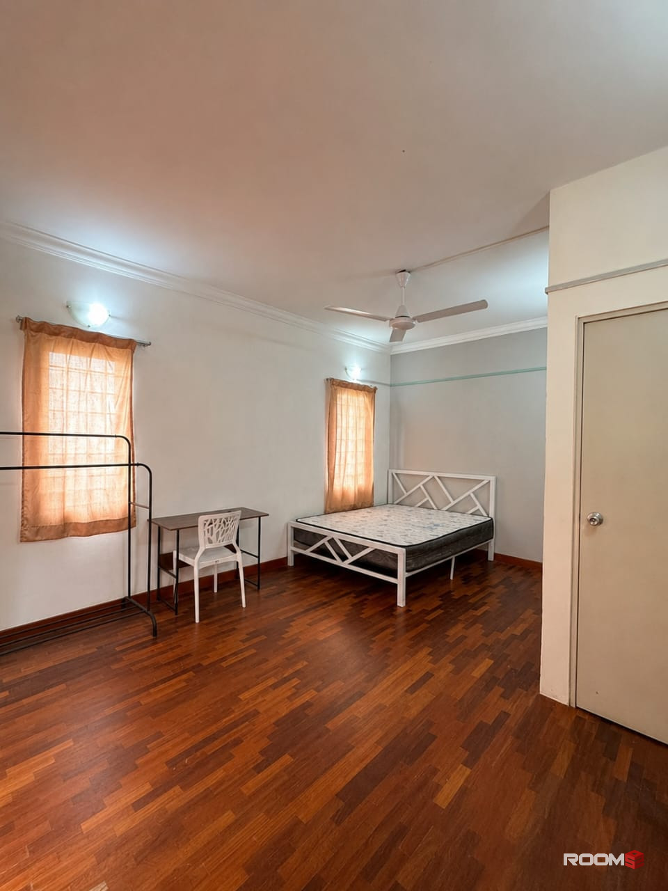 🏡 Spacious Master Room For Rent @ Bandar Utama ❤️ | 🚗 Near 1 Utama Shopping Centre 🛍️🛒