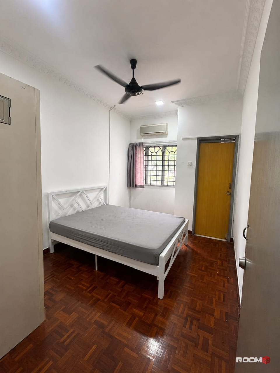 🏡 Spacious Room for Rent @ Bandar Utama ❤️ | 🚇 Near Bandar Utama MRT & 1 Utama 🛍️