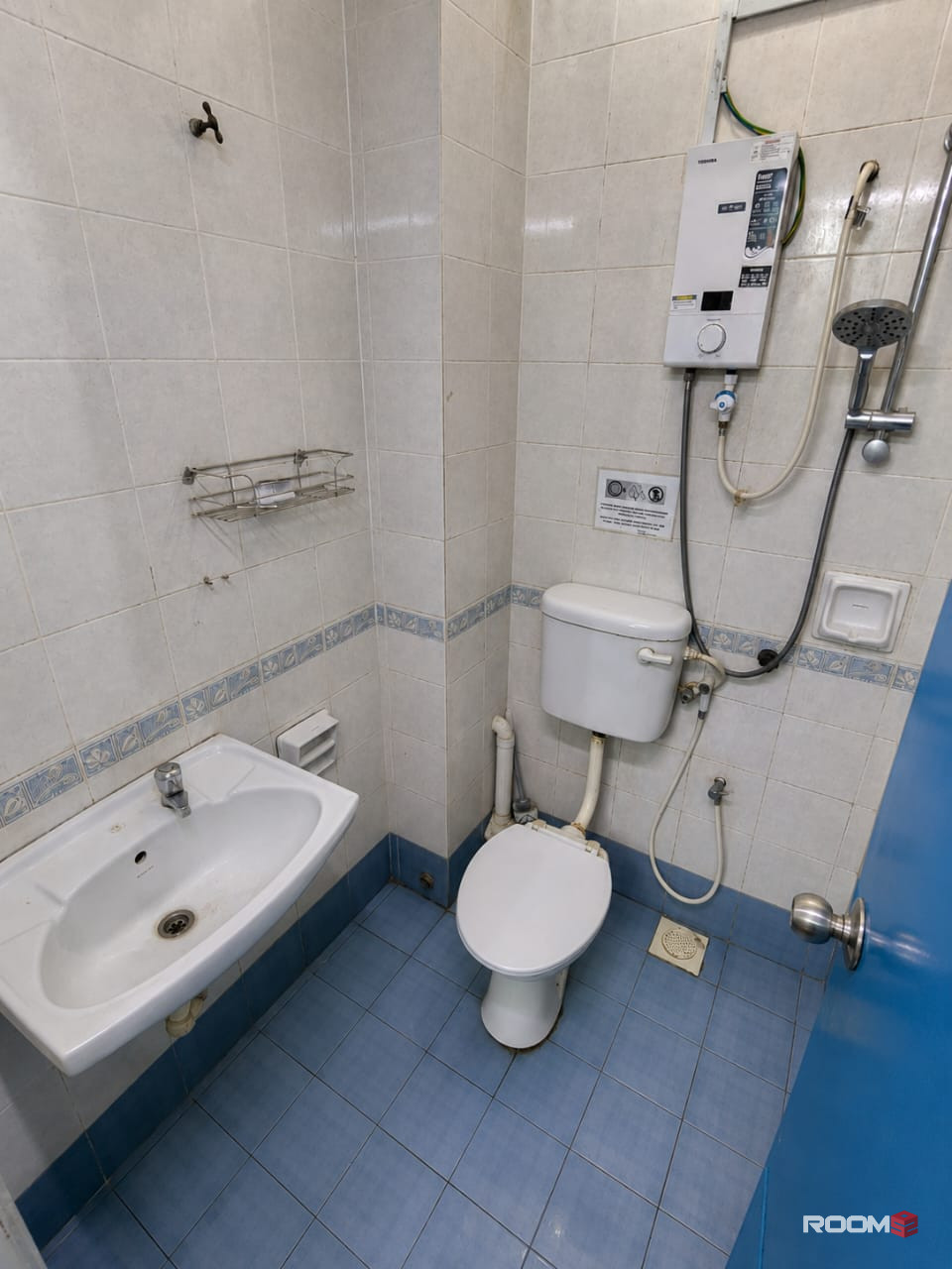 🚗 Minutes To Setia City Mall & Lotus's Setia Alam 🛍️ | 🏡 Medium Room For Rent @ Setia Alam ❤️