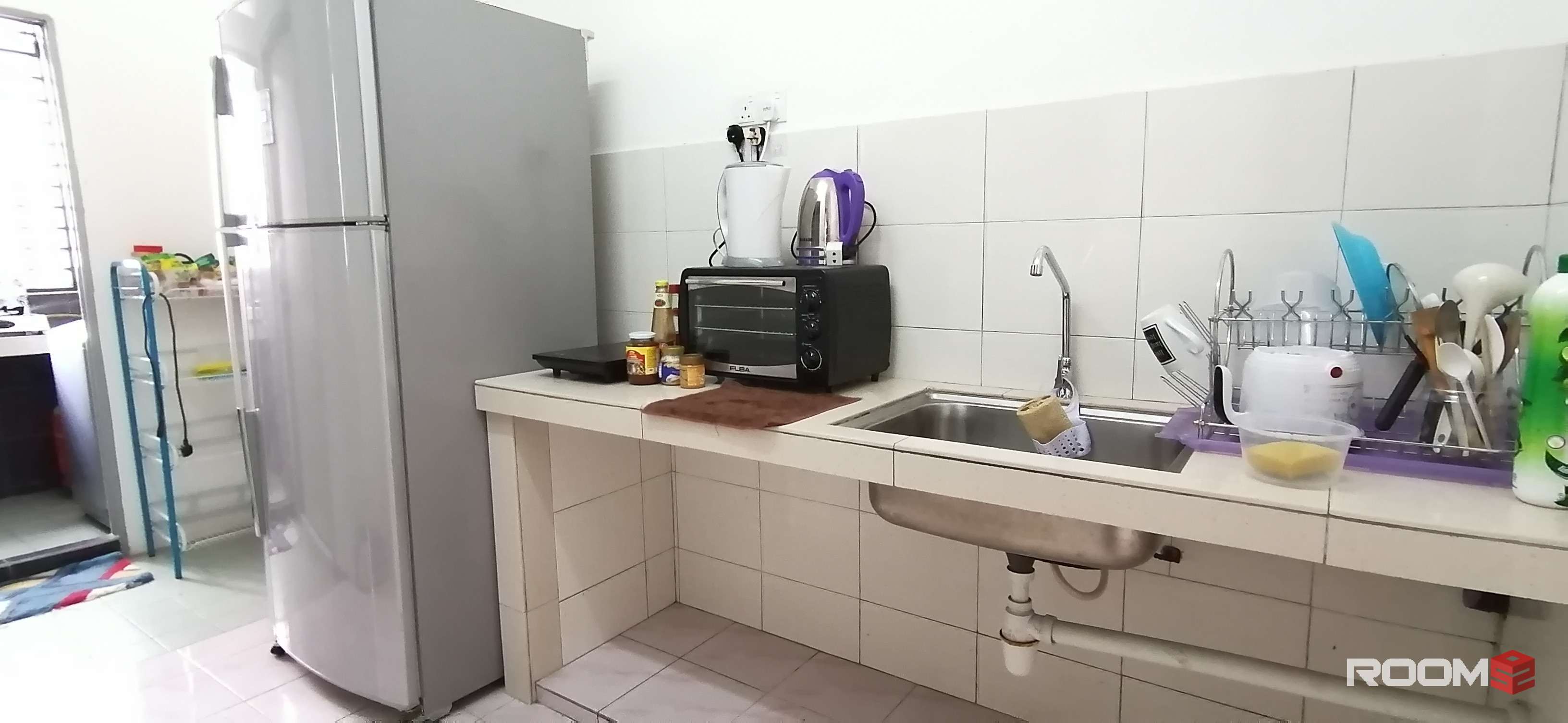 Affordable Large Room near LRT