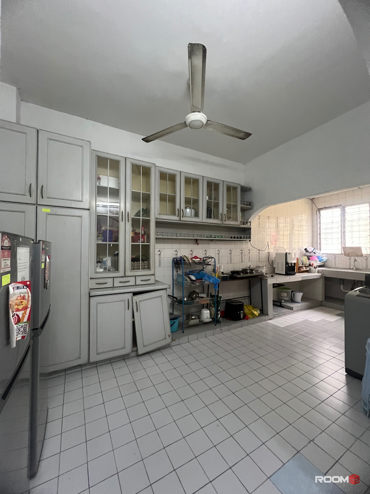 Walking Distance to SS15 LRT Station ! Room For Rent at SS15, Subang Jaya with High Speed WI-FI