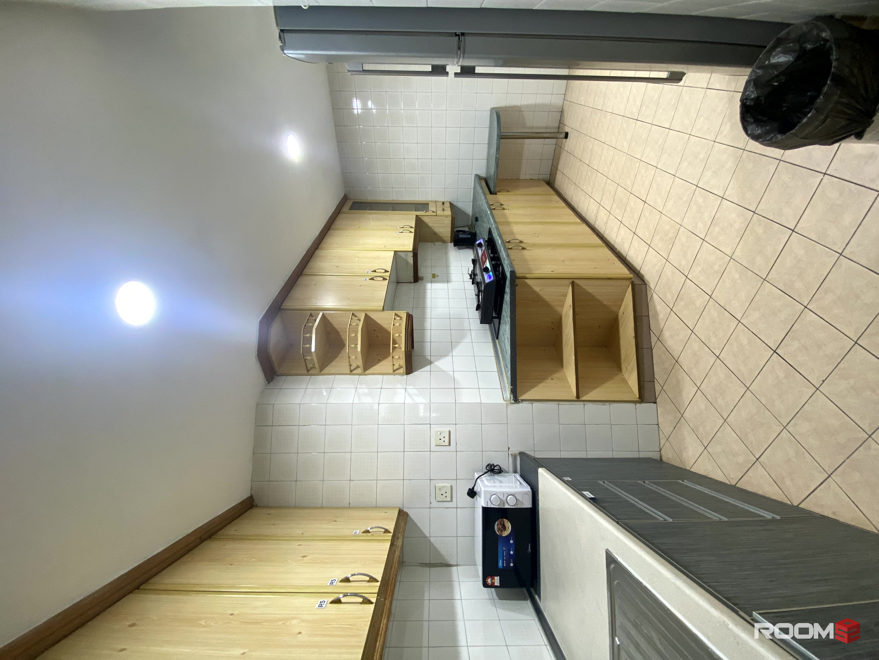 📢SINGLE w ATTACHED BATHROOM @Bistari Condominium PWTC (KL Centre Area)