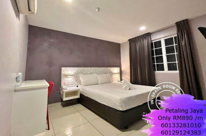 | Near Bus Stop Free Parking Hotel Master Room at SS2, Petaling Jaya