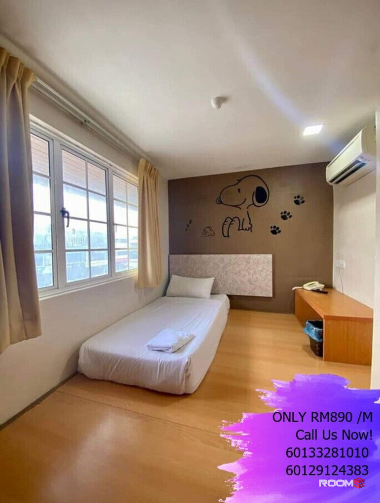 | Near Bus Stop Free Parking Hotel Master Room at SS2, Petaling Jaya