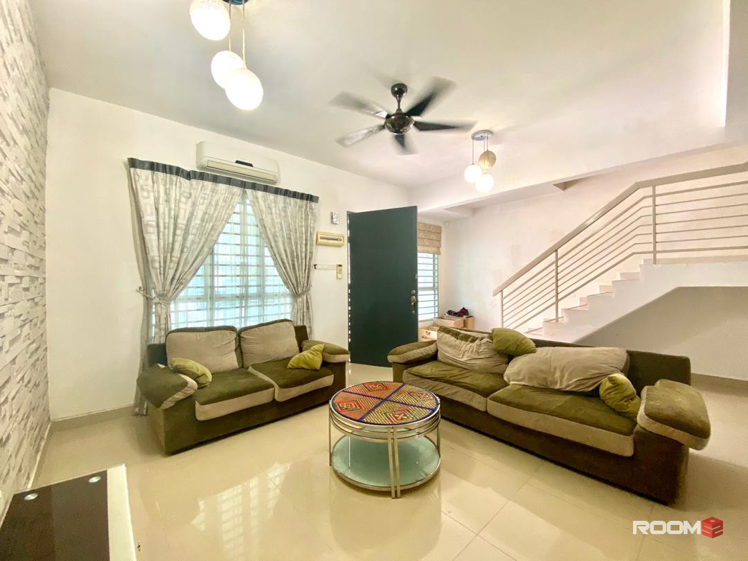 Master Room at Kajang, Selangor ~ 🌟👉Bilik Sewa Kajang [𝐇𝐎𝐒𝐏 𝐊𝐀𝐉𝐀𝐍𝐆] Tmn Saga Emas (NEAR MRT)  TTDI Grove, MK