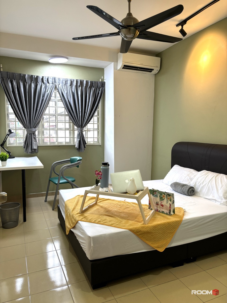 Premium ⭐️ Master Room Fully Furnished @ Kelana Mahkota, Special Promotion, Aircond Wardrobe Table Chair Mattress