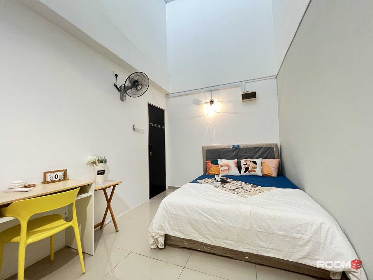 Lets Try Us Now👍🏽, Room Rental Without Deposit 🙅🏽‍♀️ Middle room for rent at Bukit OUG Condominium