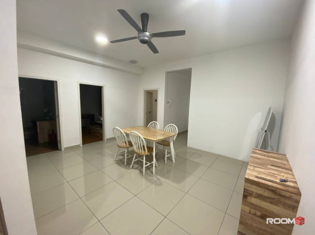 💥Shared Bedroom💥RM399 EACH ! for RENT in Shah Alam, Paramount Utropolis Glenmarie!!