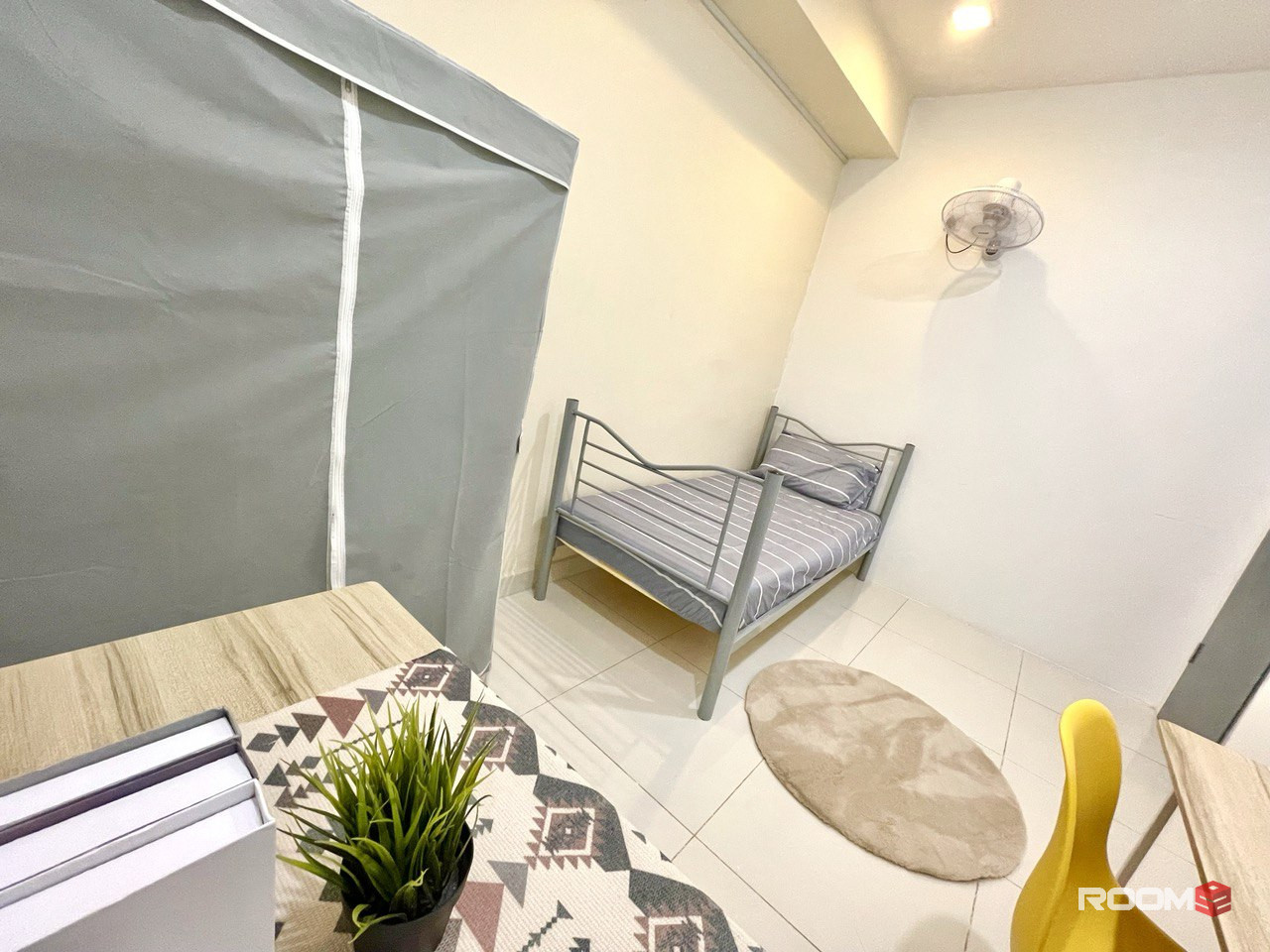 Cozy Medium Room But Cheap? ⚠️ Instagrammable Room Rental At PWTC Area 😡 For ONLY RM600 😱👍🏻