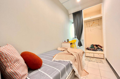 Rent The Right Rooms With Us 👍🏻 ⚠️ Check This Affordable Room That Will End Your Misery 👇🏻 At Bistari Condo