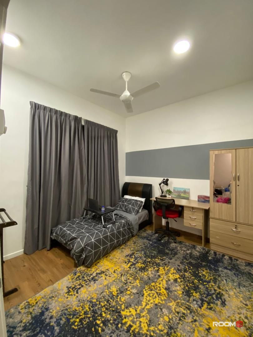😍Comfy Big Single Room with Free Utilities for rent!