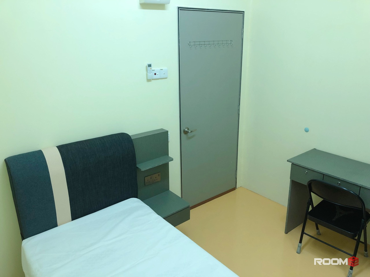 Premium ⭐️ Single Room Fully Furnished @ 2 Min Walk to Help Uni, Special Promotion, Aircond Wardrobe Table Chair Mattres