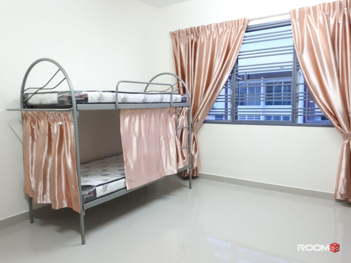 Sharing Rooms for Rent in Puchong Male Only