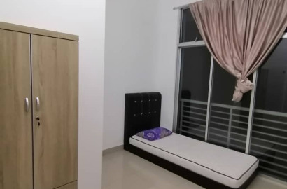Room for rent at Taman Nusantara Prima @ Gelang patah