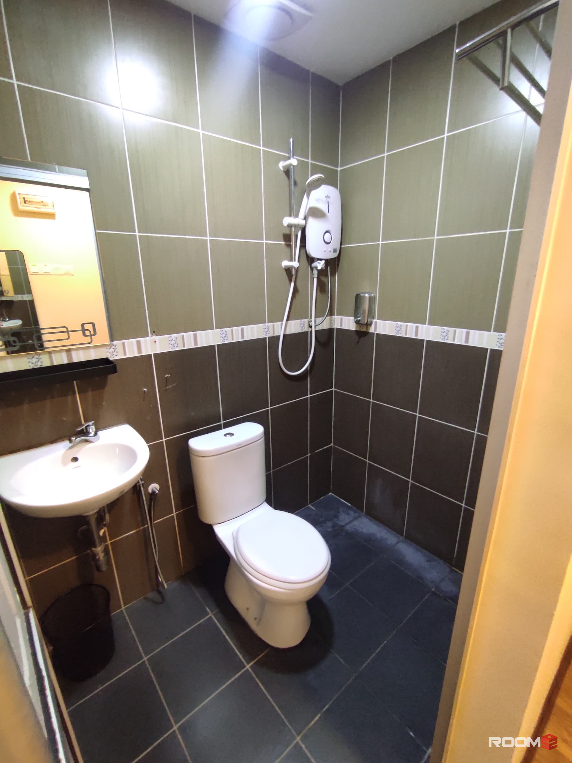 Zero Deposit‼ Available Super Single Room in Seksyen 3 Near to Seksyen 14 / UITM Shah Alam