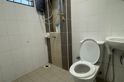 👱🏼Female Unit Room for rent at Setia Indah Landed house