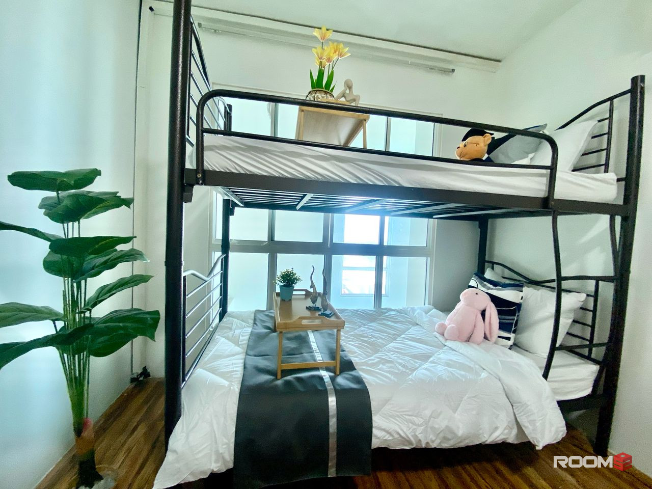 🎓 MSU Students! Twin Room @ Arte - 5min Walk to Campus! 🏊♂️🏡