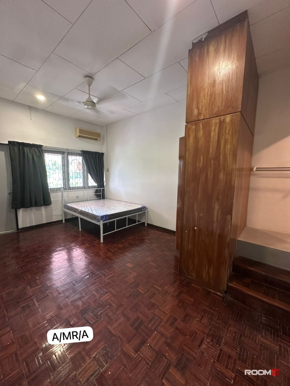 SECTION 19, PETALING JAYA, FEMALE UNIT TO RENT, ZERO DEPOSIT