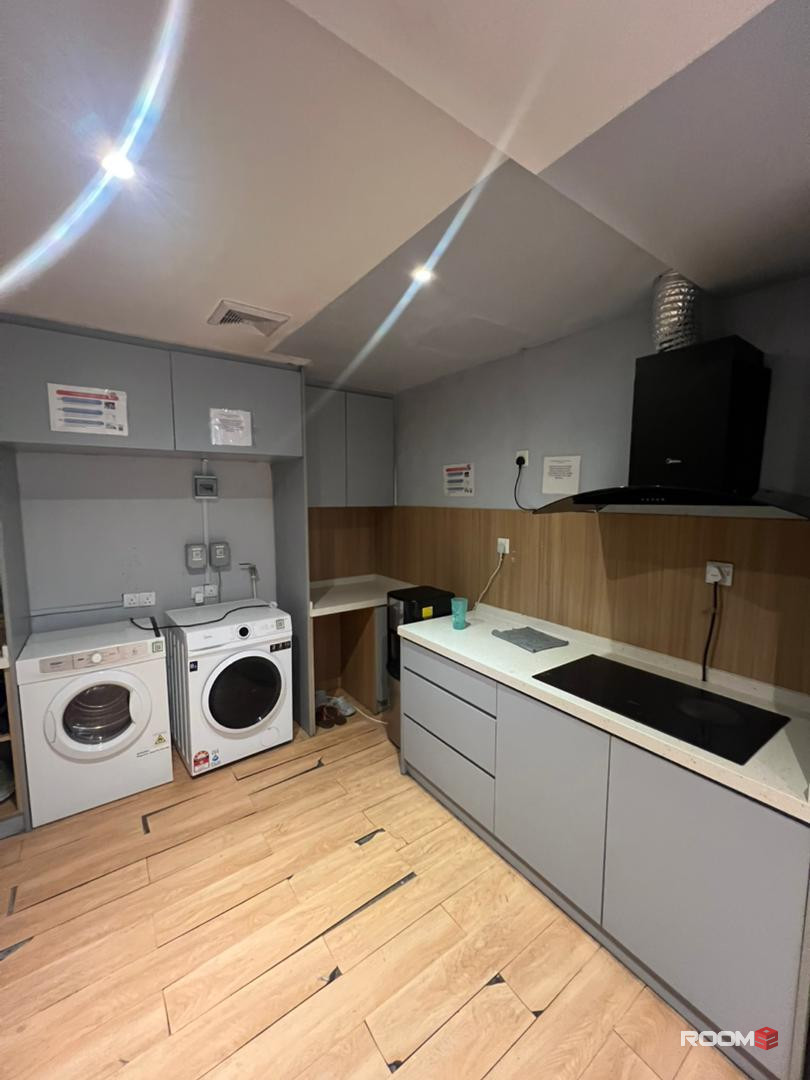 Near Sunway Pyramid 📍📍📍 Hotel Concept Co Living 🔥🔥🔥 ZERO Deposit Available 💯💯💯