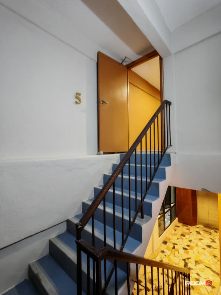 🔥 1 month DEPOSIT ONLY !! 🚇 6 mins walk to MRT Sentul Barat @ 3 stops to PWTC 🏢Hotel Style Room Coliving