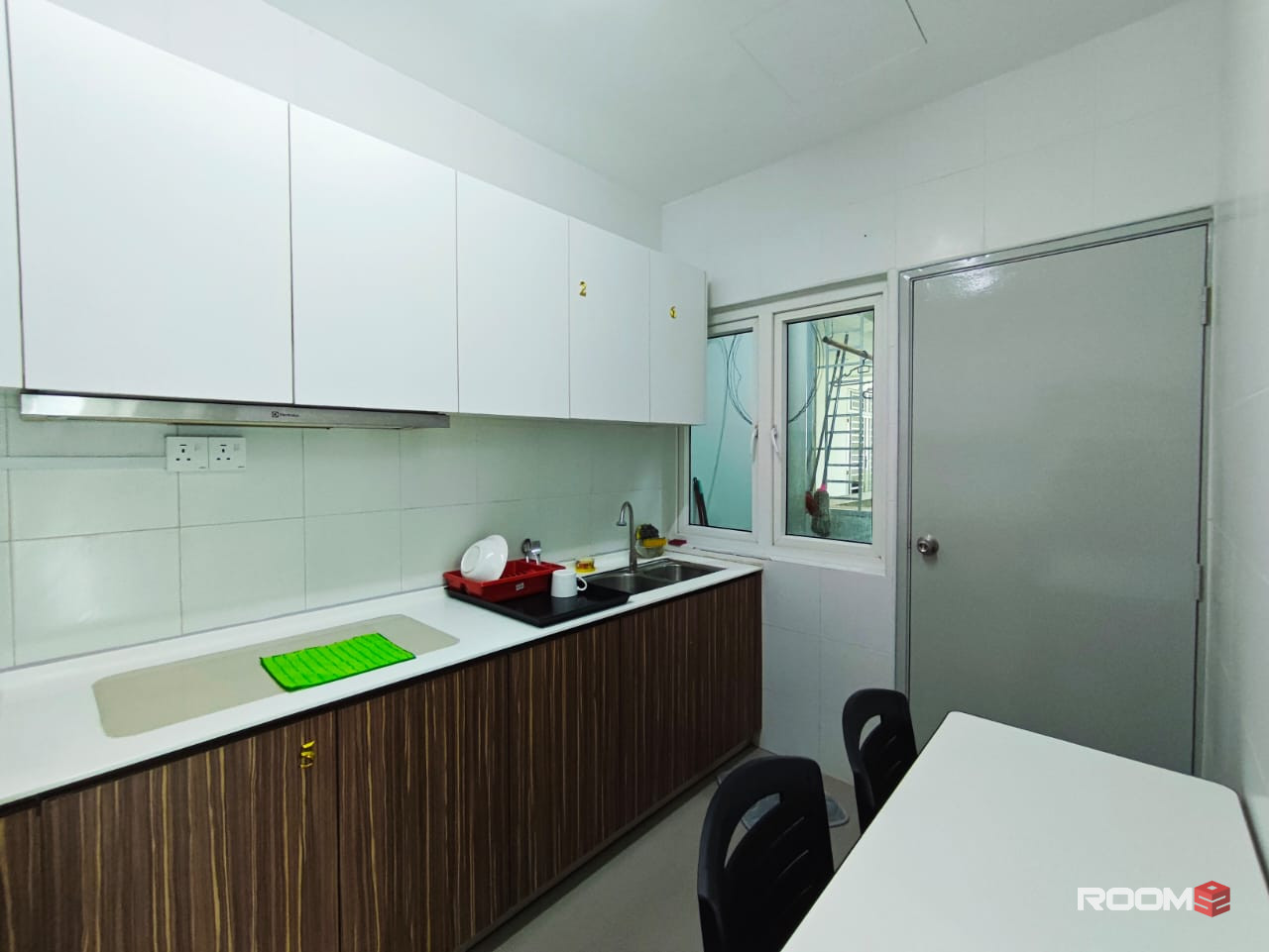 Female room for rent at Season Luxury Apartment @ Larkin JB Town Area