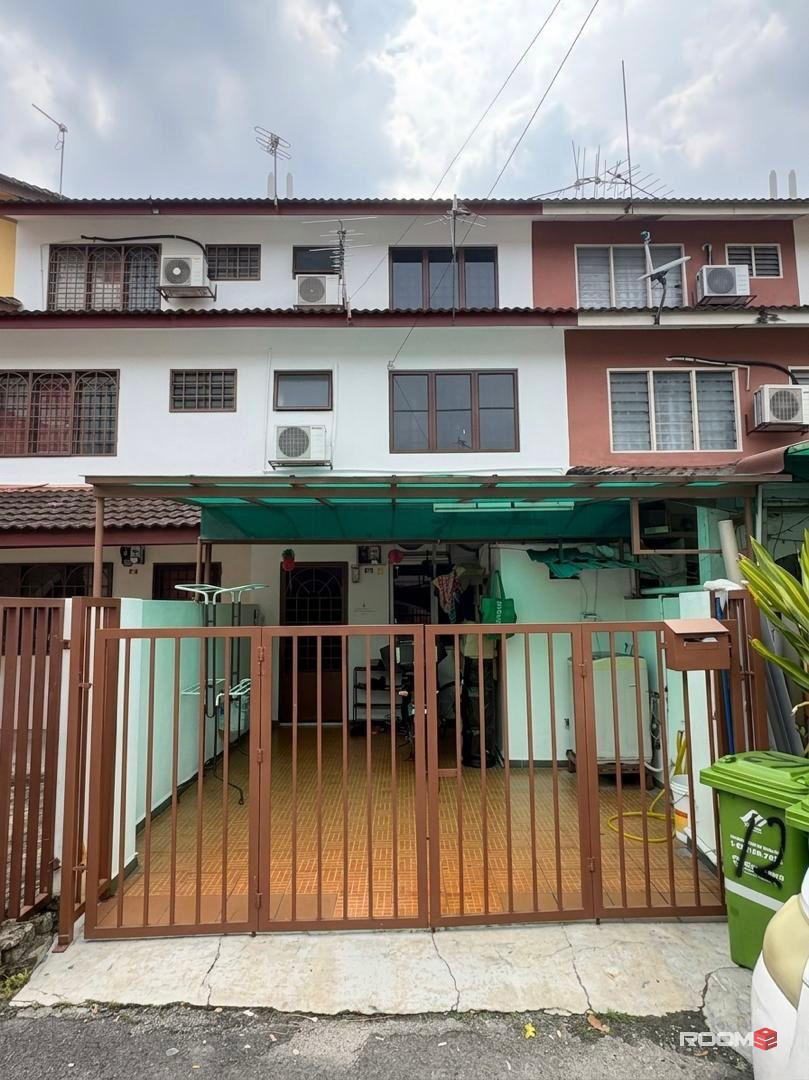 RM550+ Rooms at Segambut and Kepong for rent