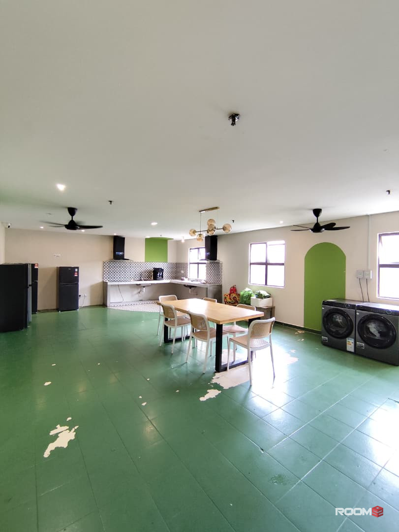 MERDEKA PROMO‼️Private Room in Puchong Near IOI Mall Puchong FREE DEPOSIT‼️