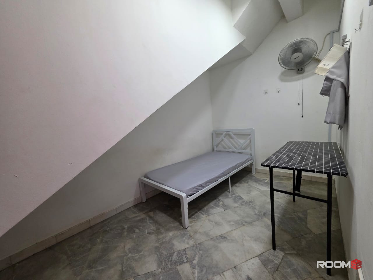 🌈 Zero Deposit Available 🌈 Single Room with Fan @ Taman Mayang nearby Aman Suria, Ara Damansara, One Utama