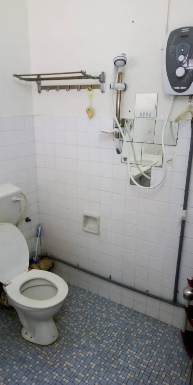 Room Rent at Section 19, PJ!! Call Us for Viewing!!