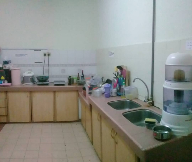 SS18, Subang Jaya Room For Rent With Fully Furnished