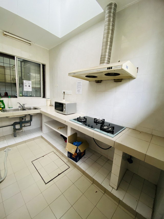 BU2 Walking Distance To One Utama, First Avenue, MRT Bandar Utama