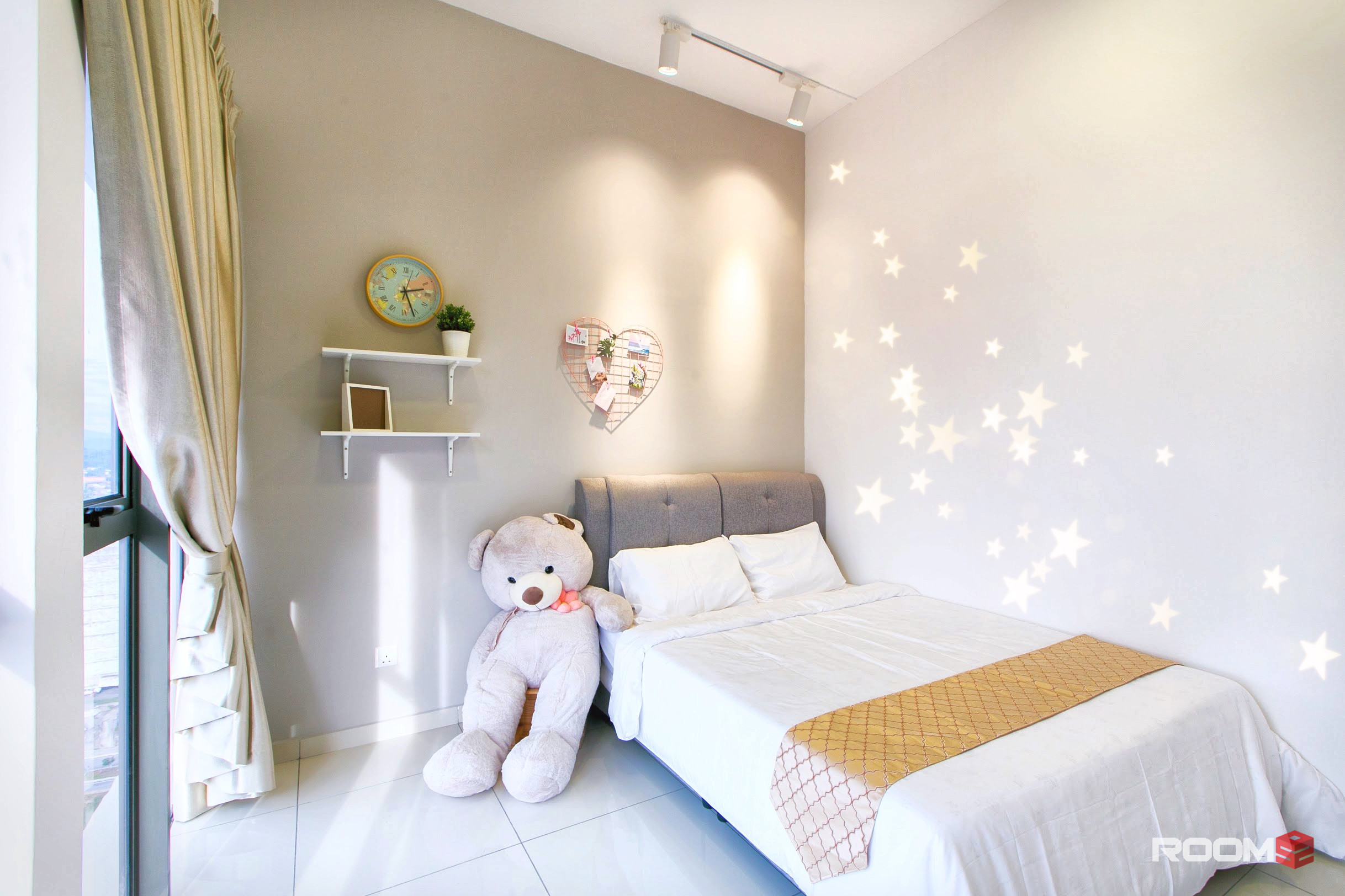 MRT LINK Fully Furnished Middle Room @THE ANNEX TAMAN CONNAUGHT