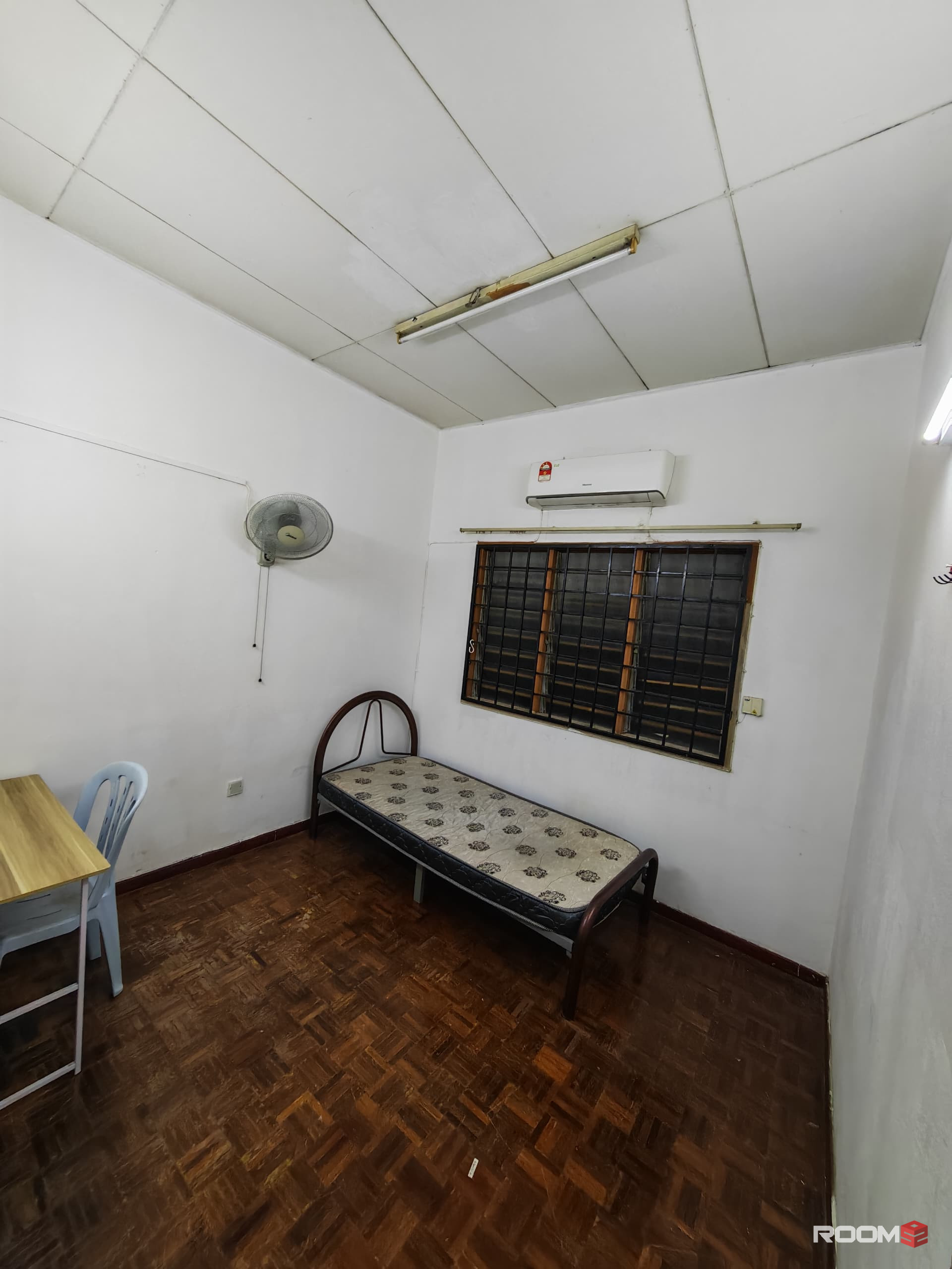 SUPER CONVENIENT ROOM FOR RENT AT SRI PETALING🔥 NEAR TO STADIUM BUKIT JALIL🤩 COME WITH 0 DEPOSIT, IMMEDIATELY MOVE IN✅