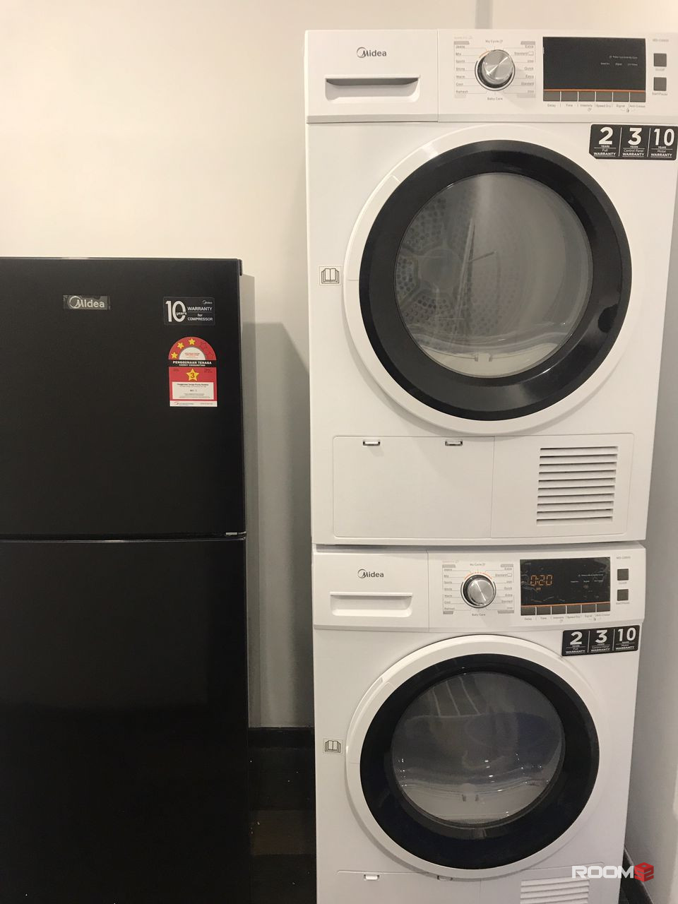 🔥 0 Deposit !! 🏨 [ SS4 Holmes Co-Living ] Fully Furnished Room with Private Bathroom & A/C for Rent !!