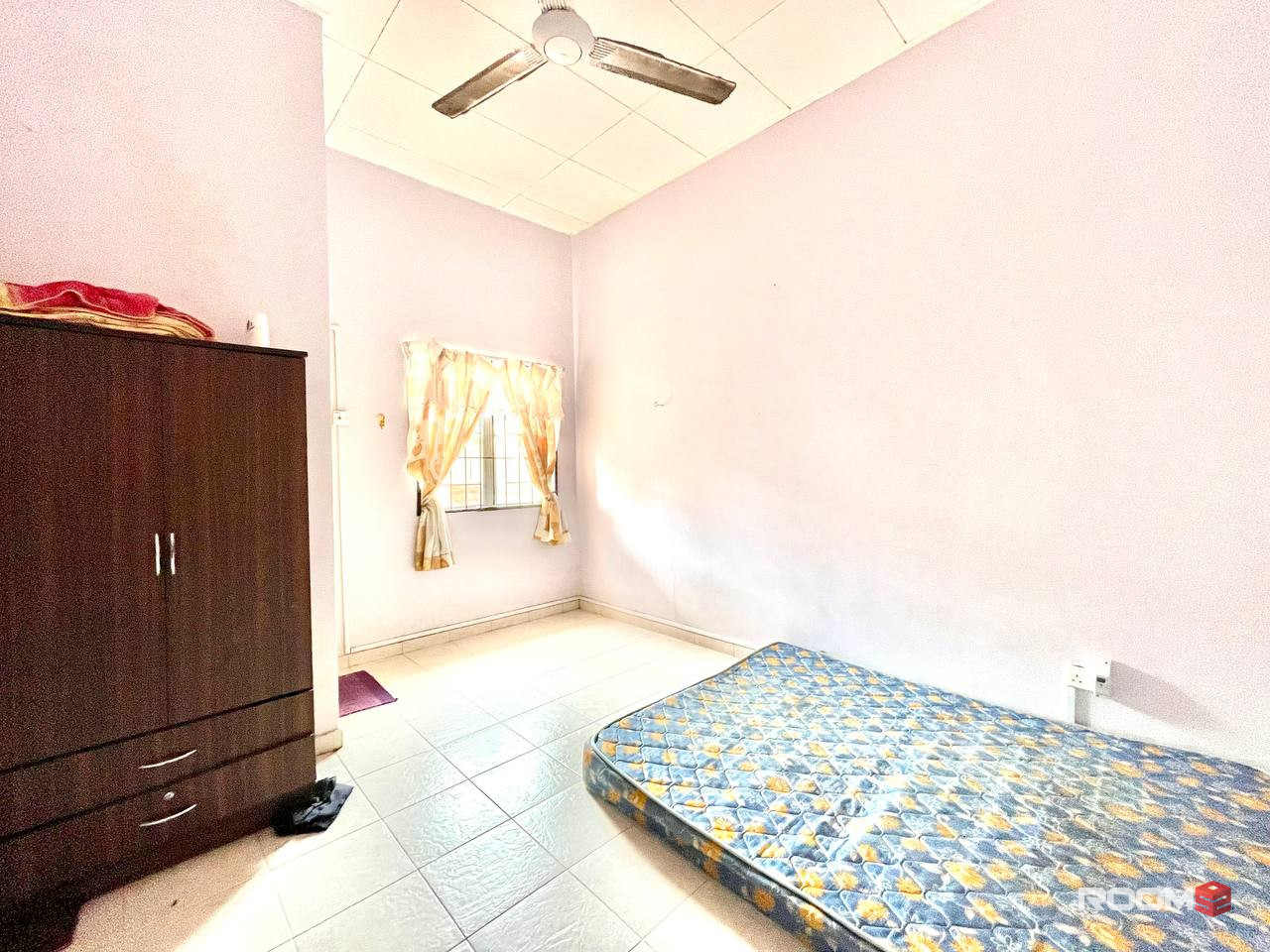 Middle Room at Seremban, Negeri Sembilan ~ (Water Heater 💥) Bilik Sewa Seremban, Partk Avenue, KPJ, Centrio, NSK, Colum