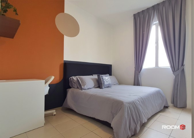 Casa Subang Master Room For Rent