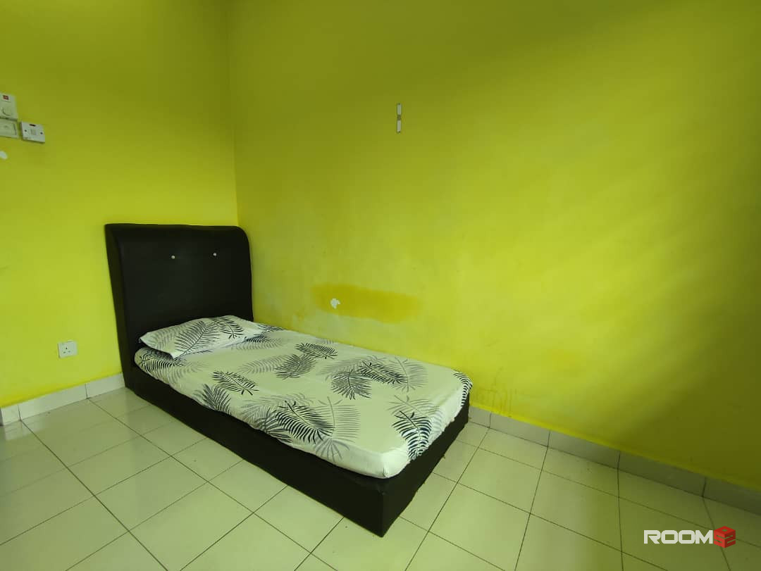Single Room at Balakong, Selangor, Bilik Sewa Desa [ 🔥 👉 Near KTM] Desa Saujana, Sg Besi Indah, The Mines, AEON, Ameri