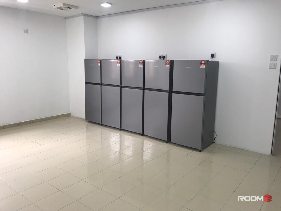 🏨 [ Bandar Puchong Jaya Hotel ] Fully Furnished Hotel Bedroom with Private Bathroom & A/C only for rent !!!! no Window