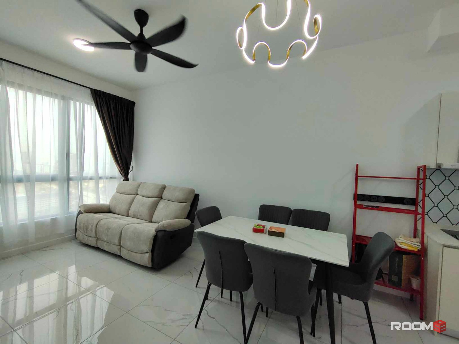 Cubic Botanical Fully furnished (Wi-Fi provided) with a breathtaking city view (Bangsar South)