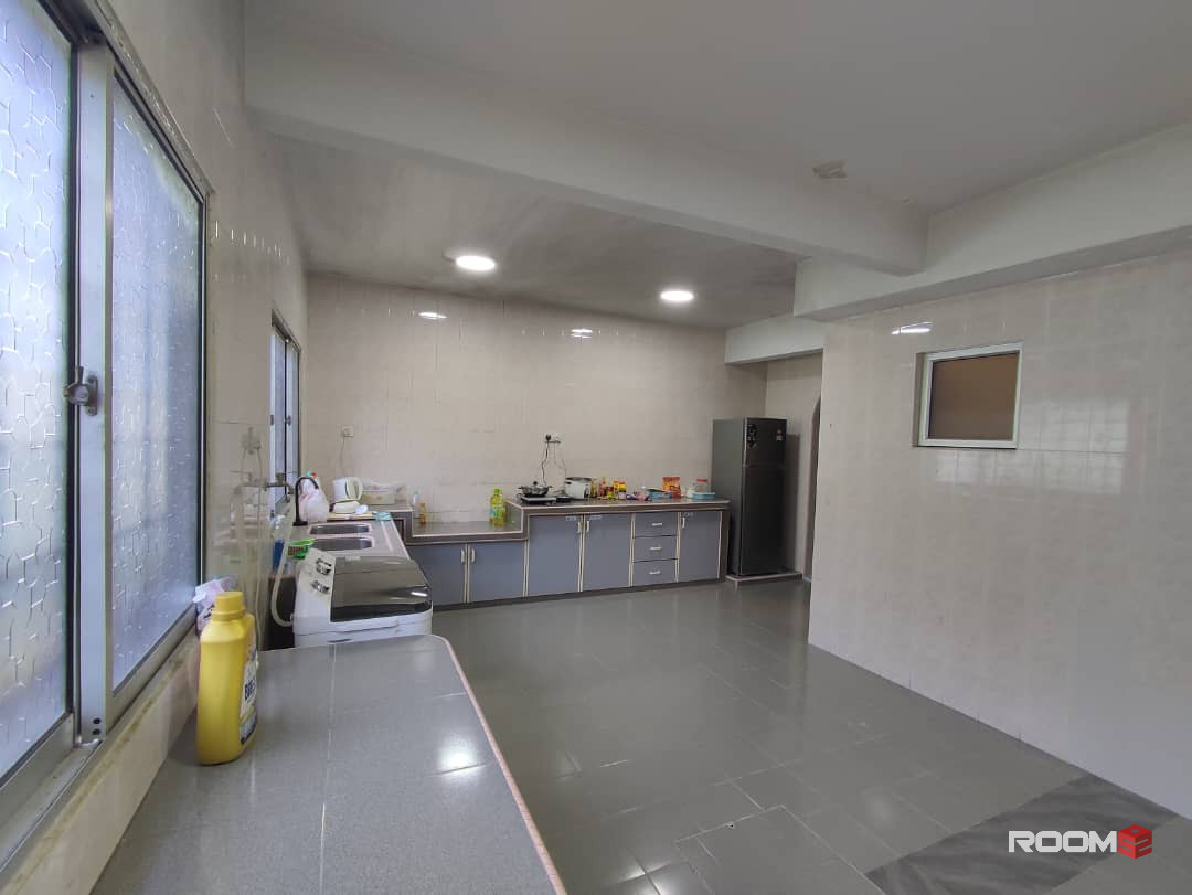 Single Room For Rent At Seri Kembangan, Bilik Sewa Seri Kembangan [🔥 👉 30% Off] Tmn Bkt Serdang, Taman Equine, UPM, Th