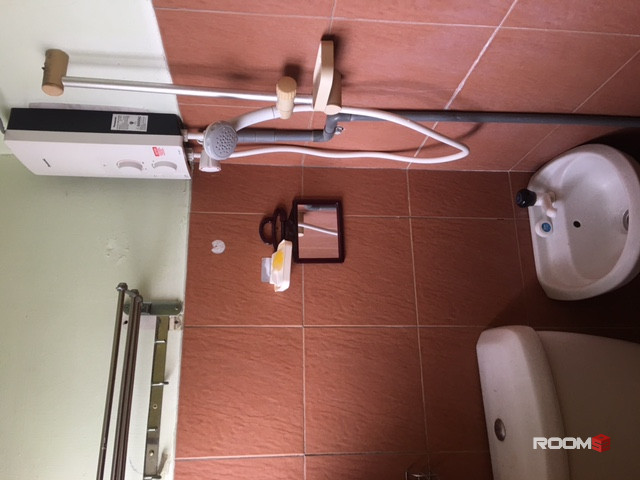 SS15 Furnished Room with Private bathroom near Subang Square walk to LRT SS 15, Alpha, Inti i