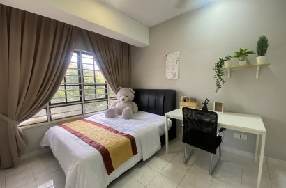 MRT Taman Midah LRT Salak Selatan Shuttle Bus Preferred Room @Iconix Co-Living